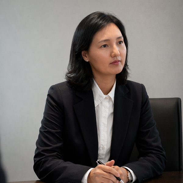 유선경변호사.png